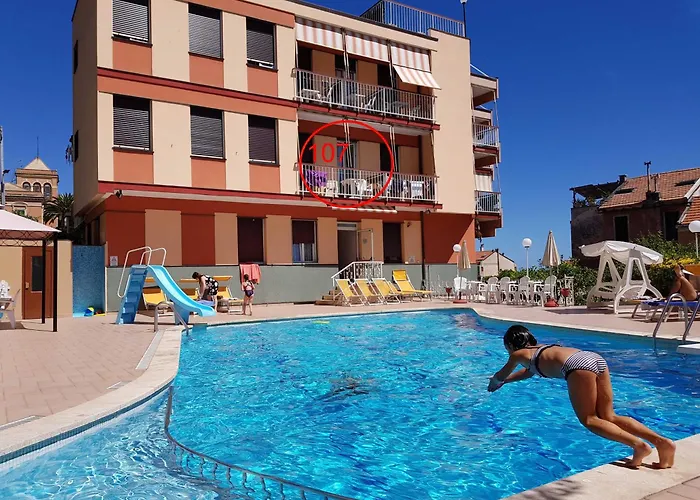 Aparthotel Olivotti 4*