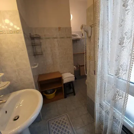Olivotti 3*