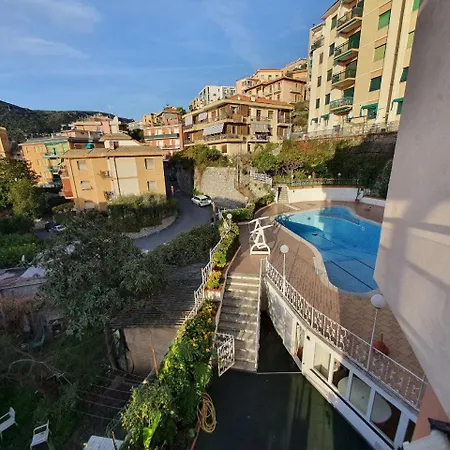 Olivotti 3* Finale Ligure