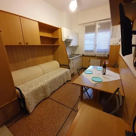 Aparthotel Olivotti 3*