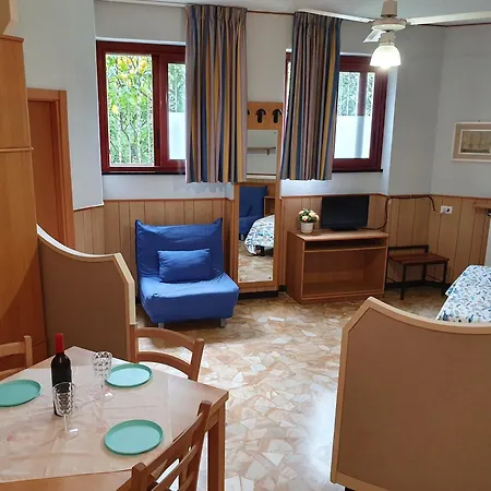 Aparthotel Olivotti 3*