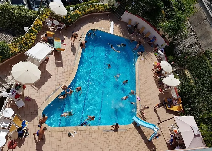 Olivotti 3*